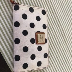 Dooney Bourke wallet